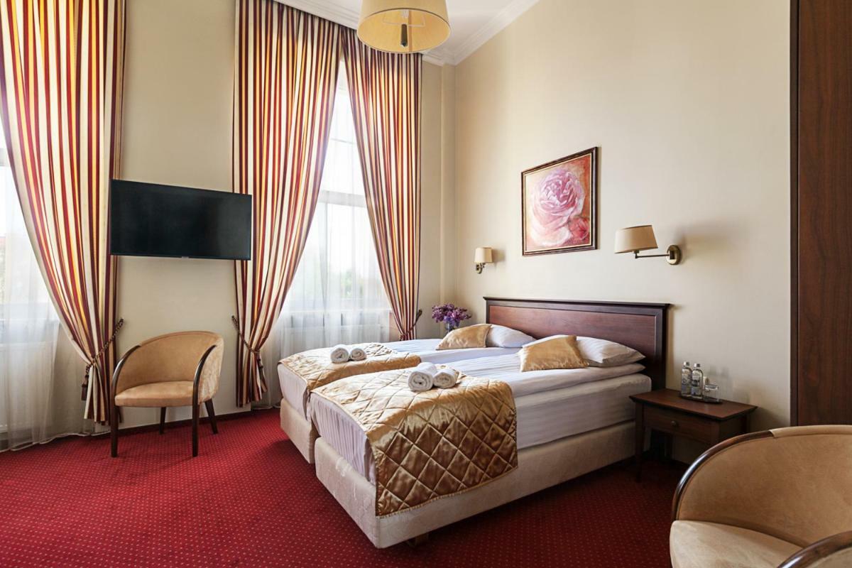 Conviva Hotel Panevėžys Eksteriør billede